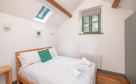 Perfect Getaway Close To Bath And Bristol